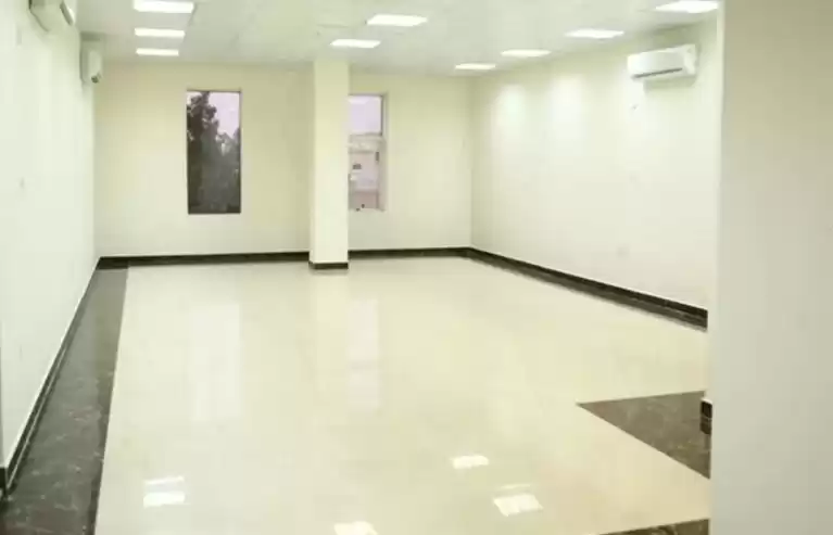 Commercial Ready Property U/F Office  for rent in Al Sadd , Doha #9083 - 1  image 